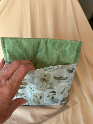 Herbal Clutch